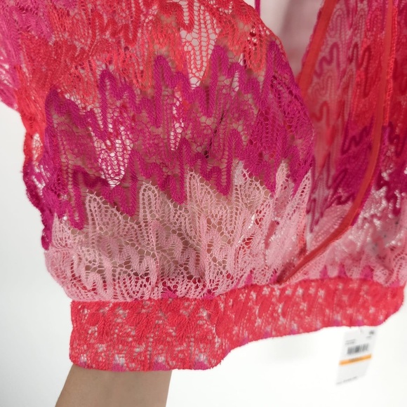 NWT TRINA TURK Cascade Crochet Flutter Sleeve Cover-Up Top Zig Zag Stripes Sz S - Picture 14 of 15